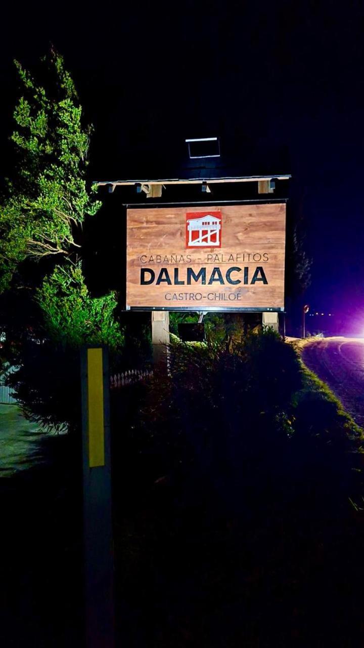 Cabanas Palafitos Dalmacia Кастро Экстерьер фото